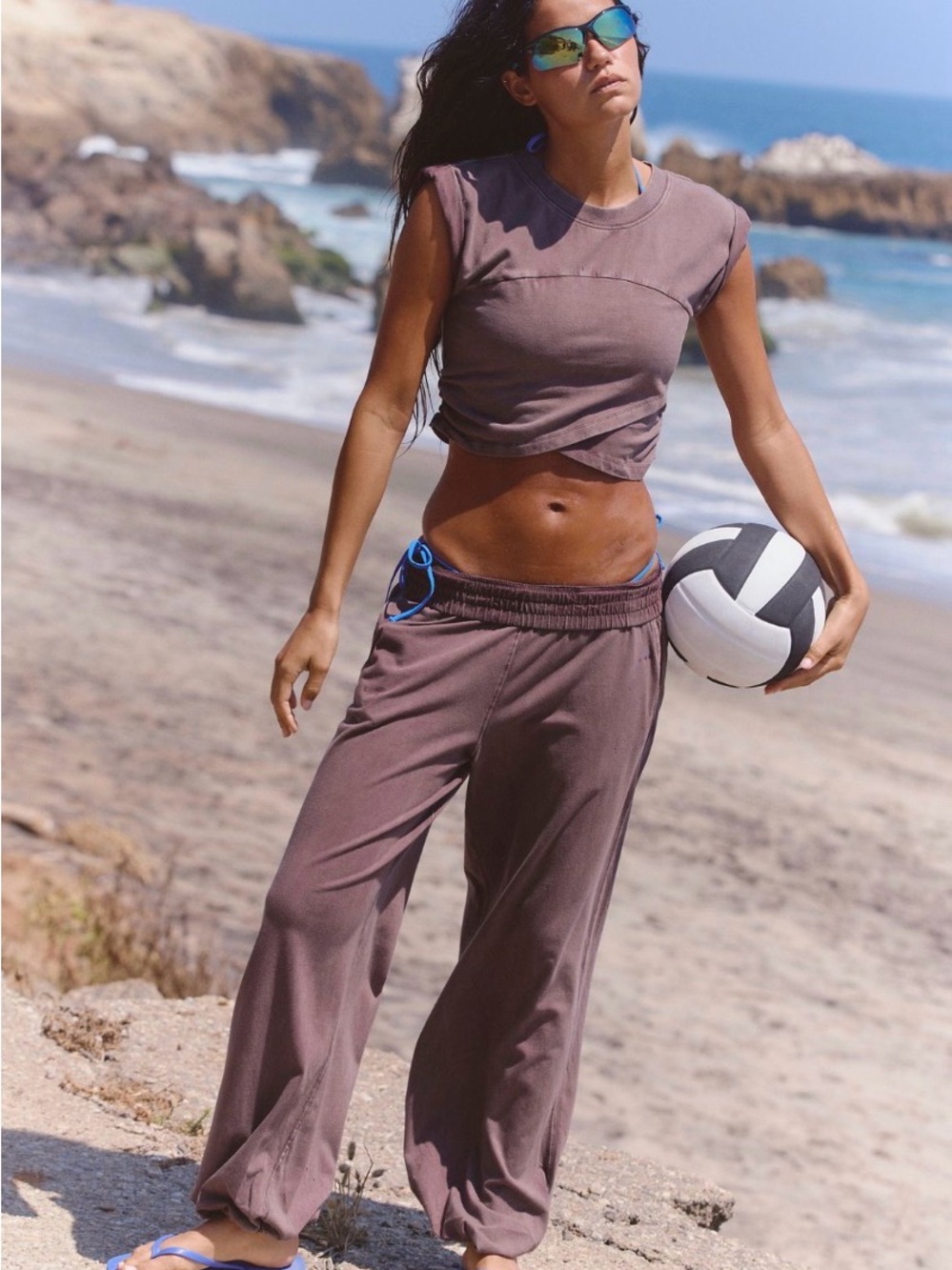 FP Movement by Free People Hot Shot Cross Over Set in Chocolate.